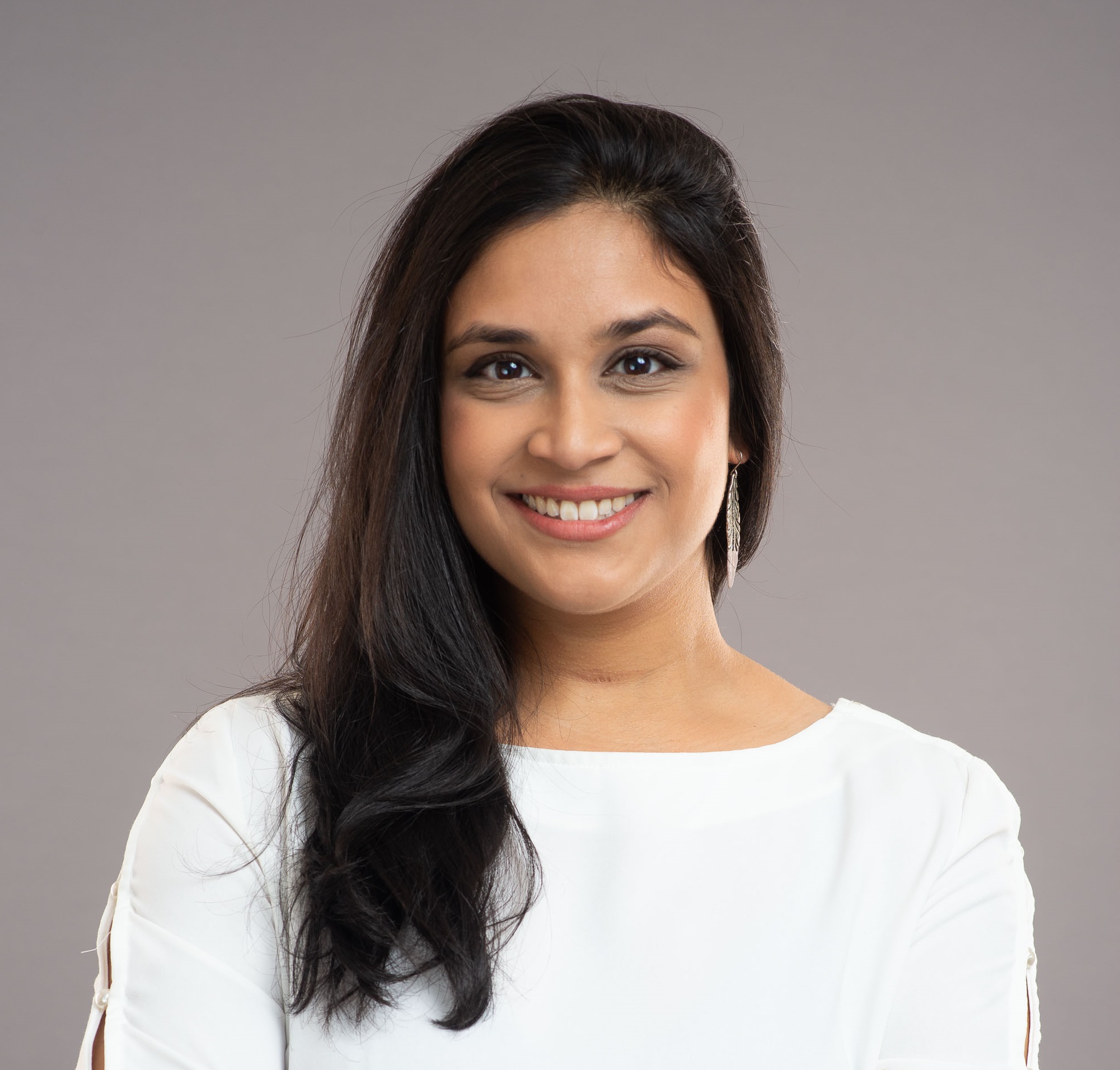 Headshot Cropped_Nadha Hassen